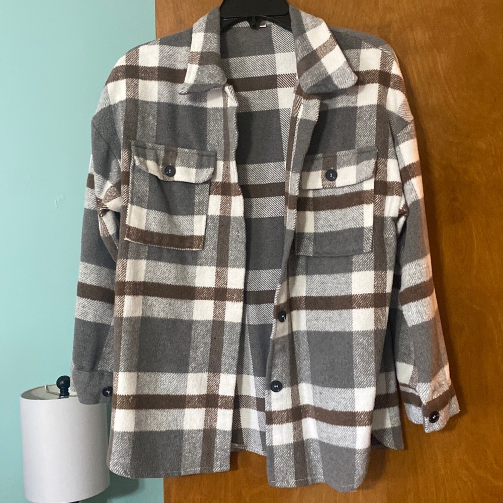 Women’s flannel shacket